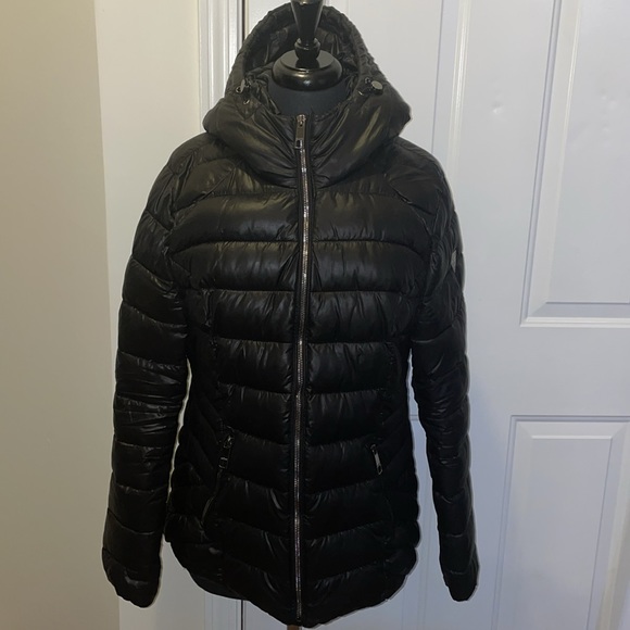 Guess hooded black puffer jacket size - L - Picture 5 of 9